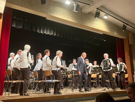 b06b343d-cf3c-486d-9b31-3ee9c940e0c2