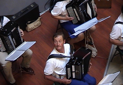 2004